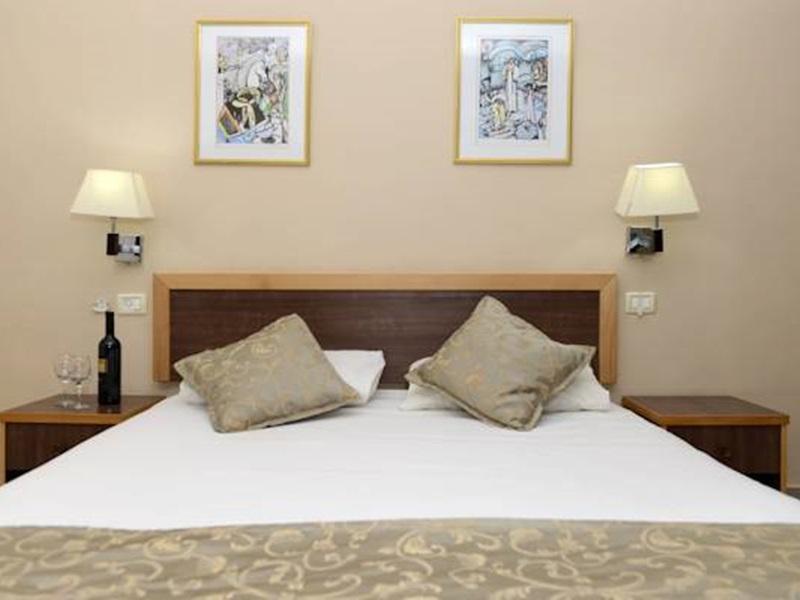 Nofim Hotel ทิเบเรียส ภายนอก รูปภาพ